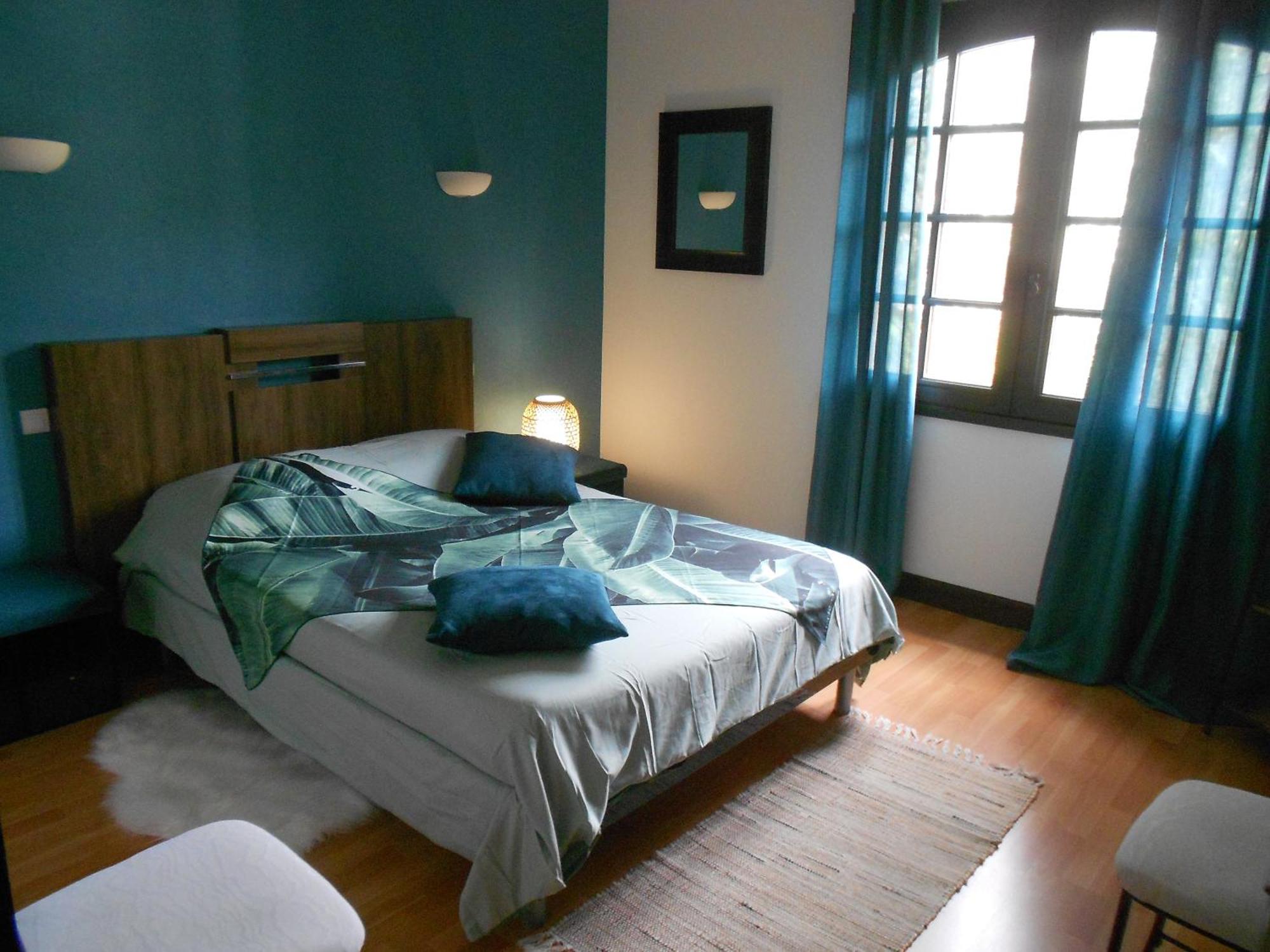 Bienvenue ! Apartment Моасак Екстериор снимка